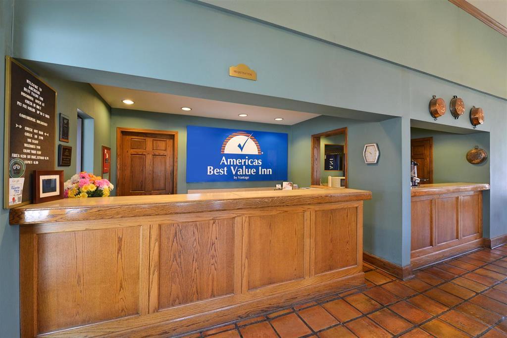 Americas Best Value Inn Columbus Interiør bilde