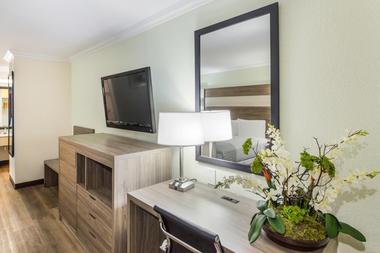 Americas Best Value Inn Columbus Eksteriør bilde